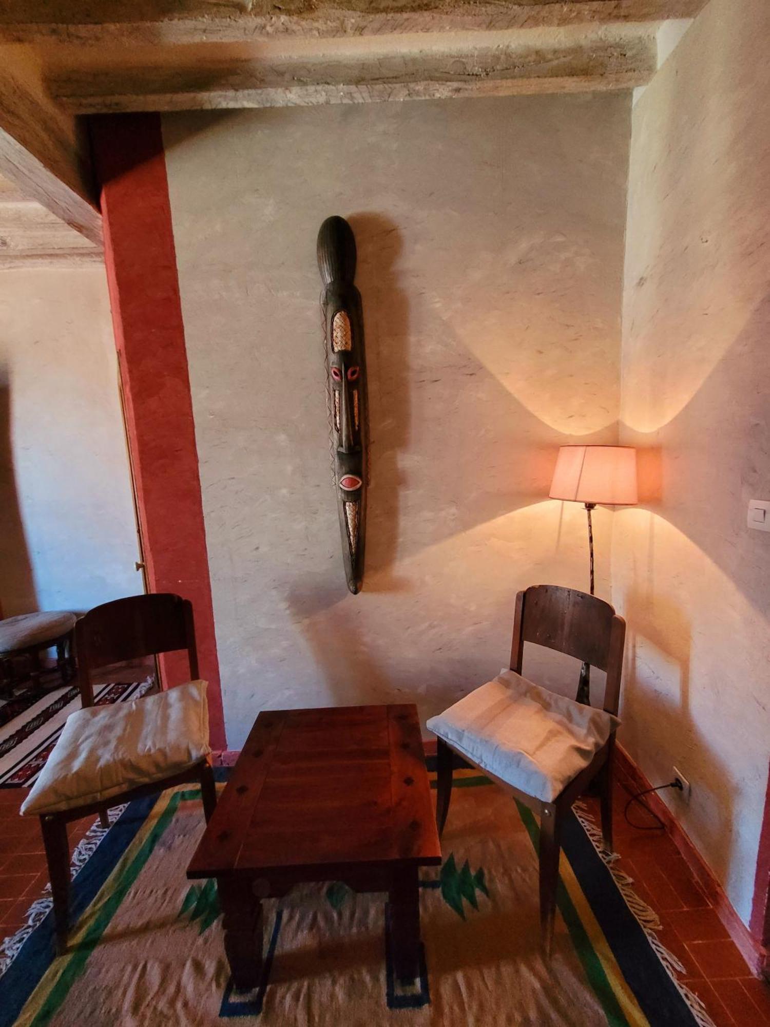 Au Puits De La Fontaine Hotel Tavernes Værelse billede
